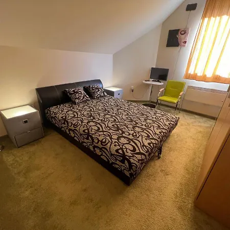 Boldogfalvi Apartment Debrecen